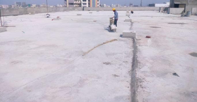Top Terrace & Water Tank — 5 of 6